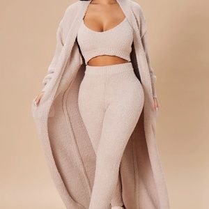 Fashion Nova 3 piece set M